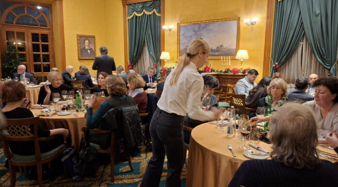 Božićni domjenak HGD CG